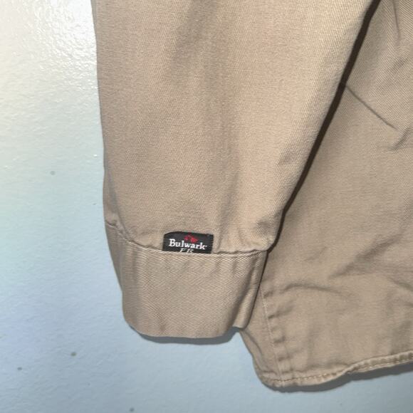 Bulwark ComforTouch Flame Resistant FR Button Up Long Sleeve Shirt Khaki Mens XL - Picture 2 of 8